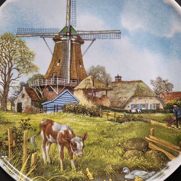 Van Hunnik Collection Decorative Plate With Windmill & Farm Scene 9.5" VL1002 - Picture 2 of 4